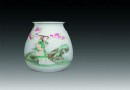 舒惠娟 新彩“醉春风”瓶 RMB 60,000-80,000