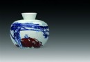戴荣华 青花釉里红“明月一壶酒”瓶 RMB 200,000-300,000