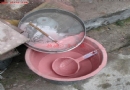 宁勤征中华红底釉釉料实景