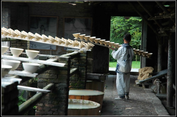 浅谈中国陶瓷历史的脚印-了了亭-景德镇陶瓷艺