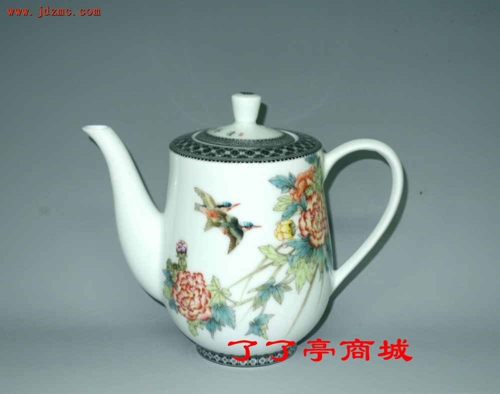 《芙蓉小鸟》茶壶．粉彩．徐国明（江西省高级工艺美术师）
