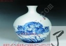 应伟华 青花 爱子图 43x23cm 价格：7000 2007.6.3